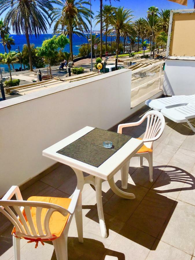 Beachfront Americas Apartment