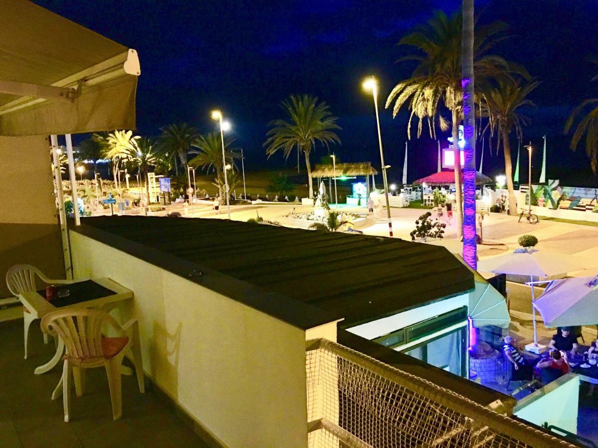 Beachfront Americas * Playa de las Americas (Tenerife)